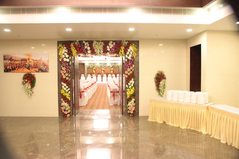 City Inn คาคินาดา ภายนอก รูปภาพ
